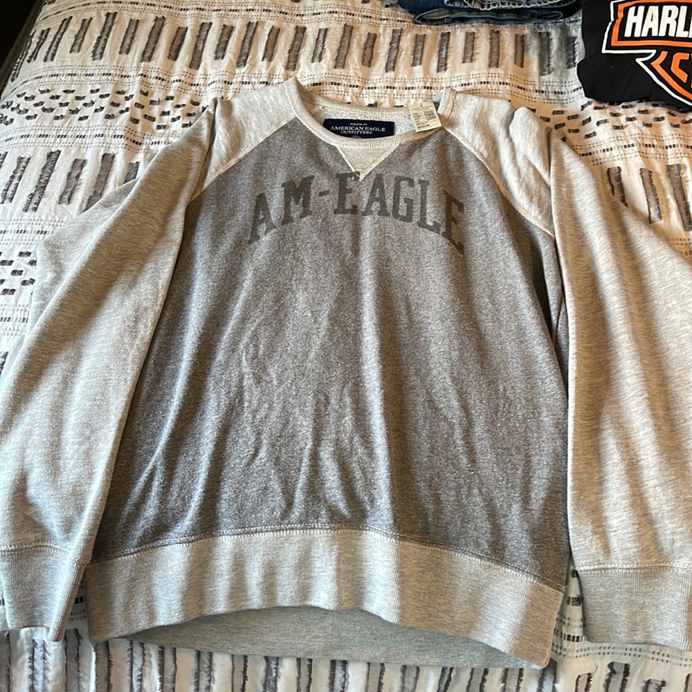 American eagle long sleeve